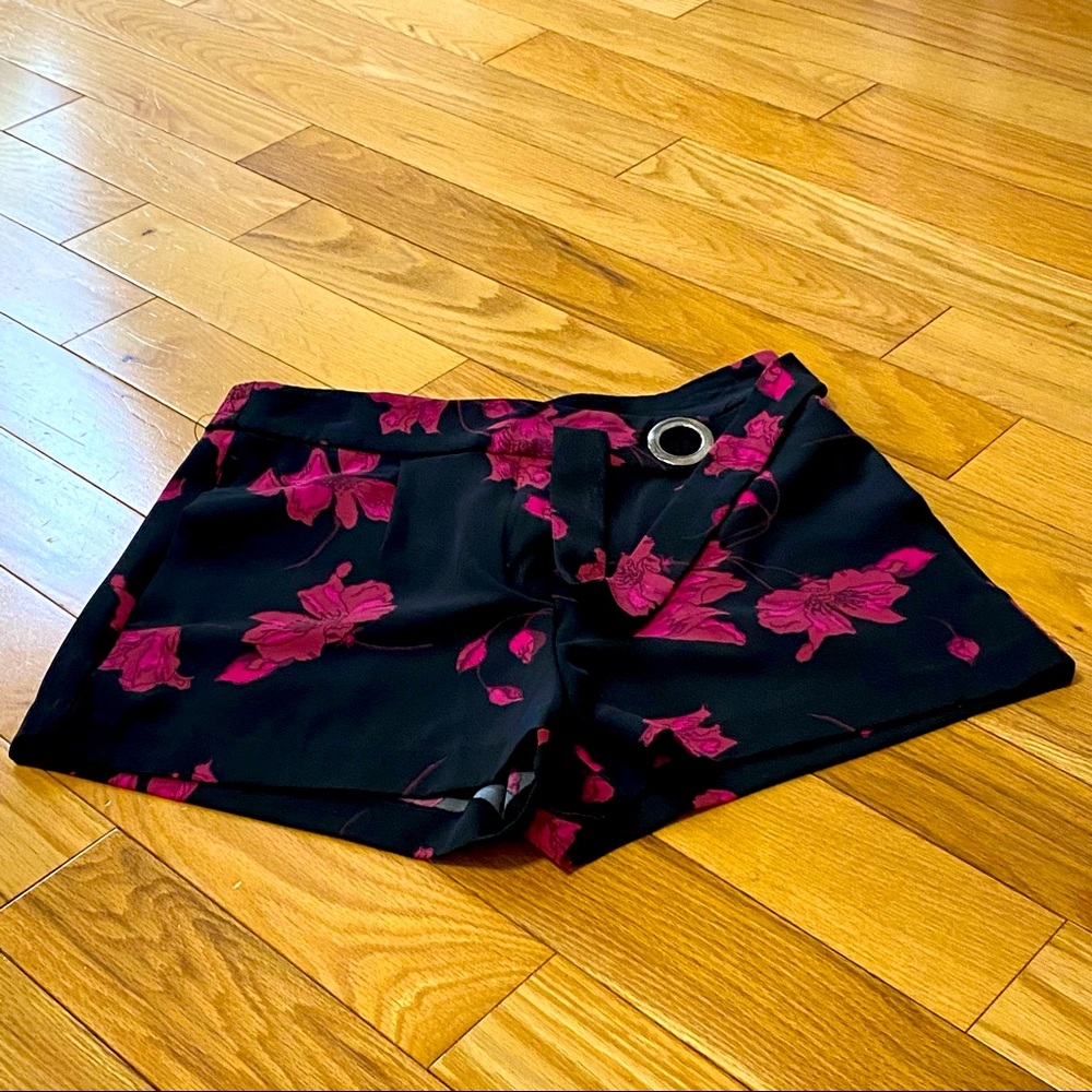 Dynamite black with fuchsia flowers shorts
